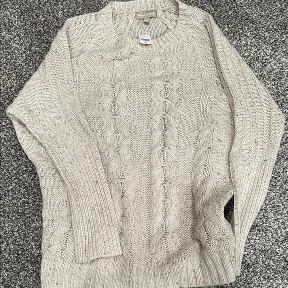 Banana Republic Cream Crew Neck Sweater with Cable Knit